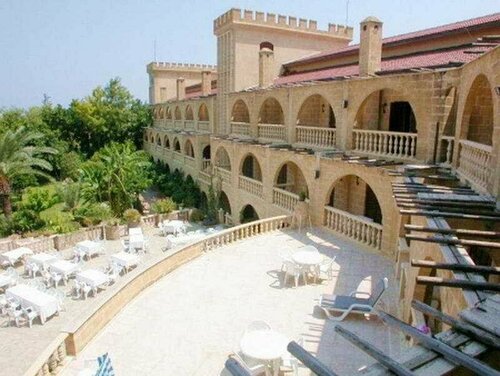 Гостиница Celebrity Hotel в Лапитосе