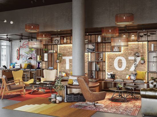 Фото Moxy Duesseldorf South