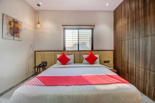 Гостиница Hotel Imperia в Амравати