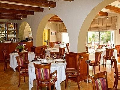 Гостиница Logis Auberge Bienvenue в Сомюре