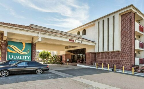 Гостиница Comfort Inn & Suites Irvine Spectrum в Лейк Форест
