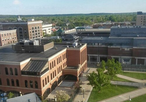 Гостиница Radisson Plaza Hotel at Kalamazoo Center в Каламазу