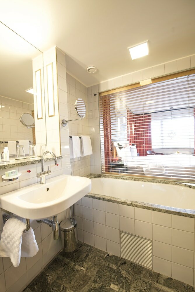 Фото Hotel Rival