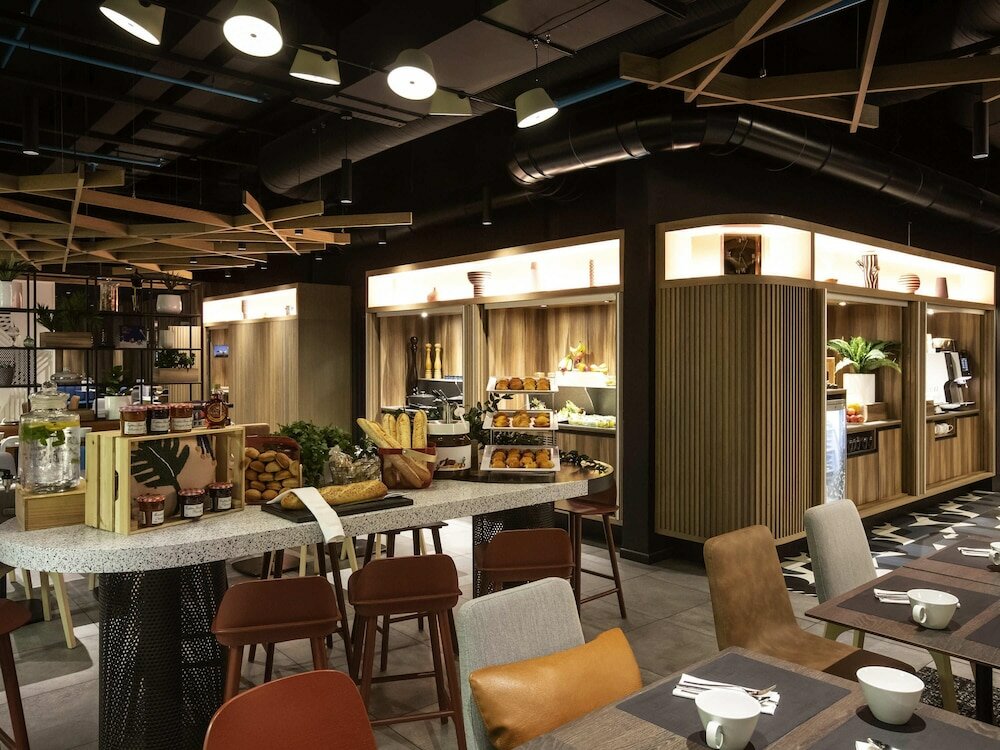 Фото Novotel Strasbourg Centre Halles