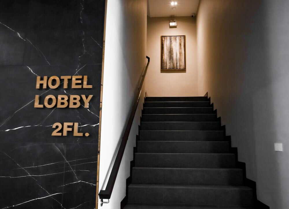 Фото Sam E Hotel Bangkok Sathorn