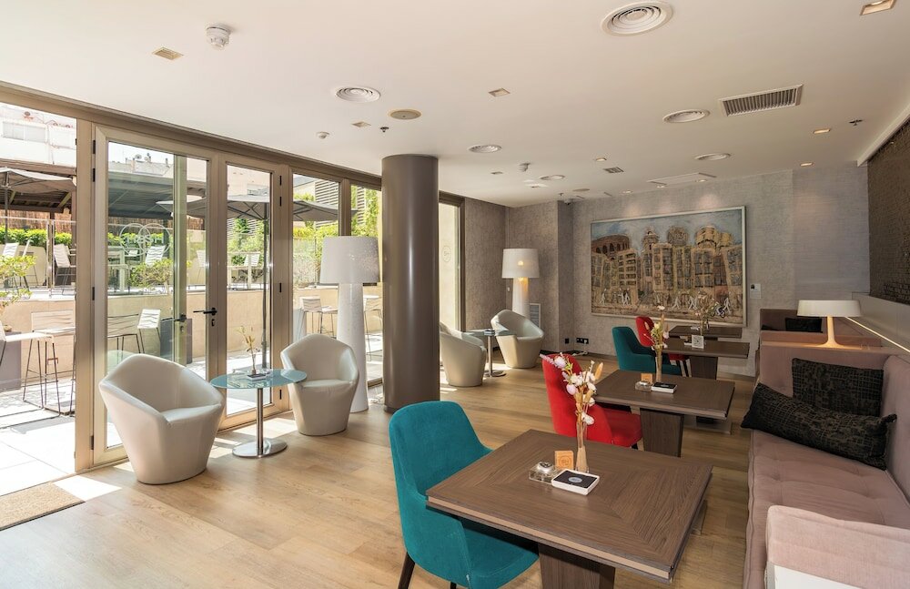 Фото Sh Colon Valencia Hotel