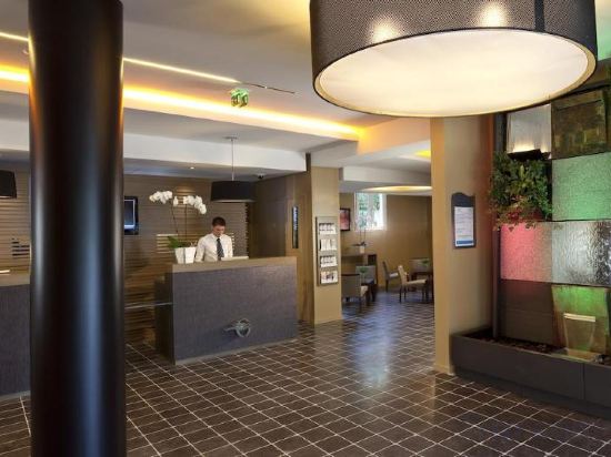 Фото Escale Oceania Aix-en-Provence