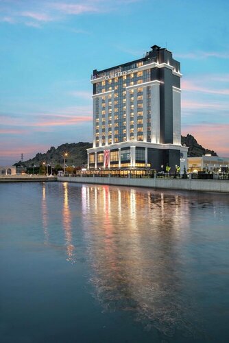 Гостиница DoubleTree by Hilton Afyonkarahisar в Ихсание