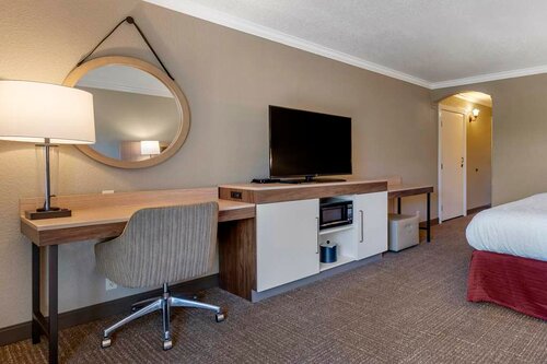 Гостиница Hampton Inn Ukiah в Юкайа