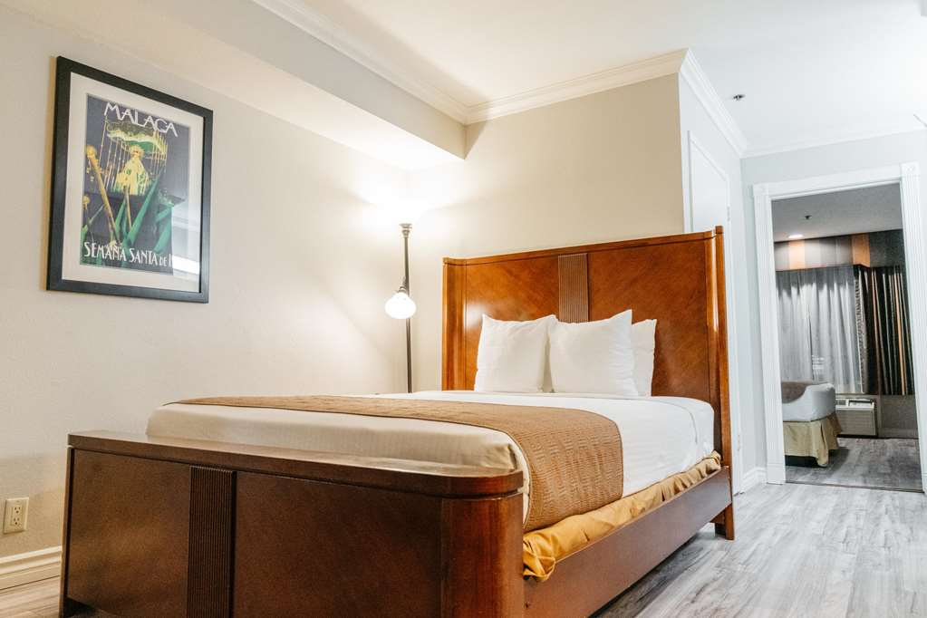 Фото Best Western Palm Garden Inn