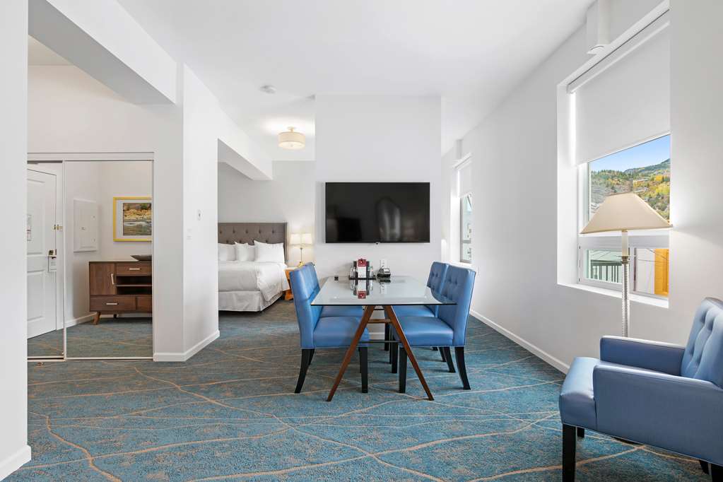 Фото Crown Columbia Hotel, Bw Premier Collection