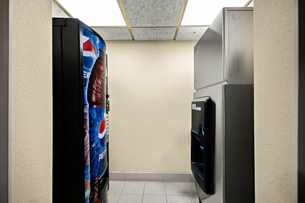 Фото Best Western Plus Gold Country Inn