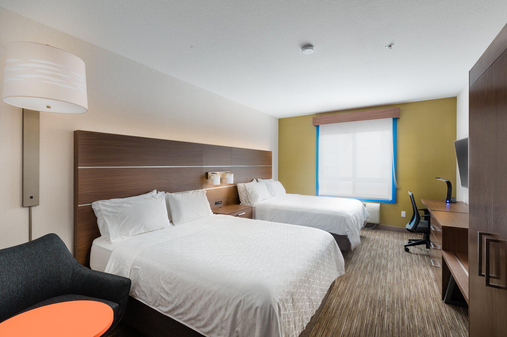 Фото Holiday Inn Express Grande Prairie by IHG