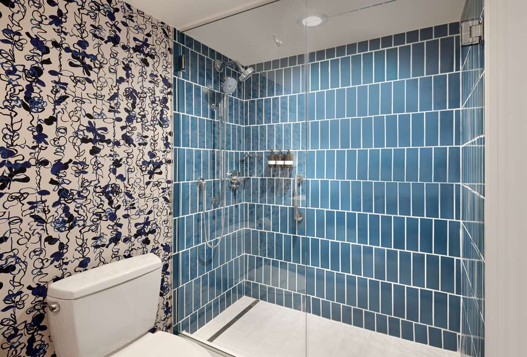Фото The Highland Dallas, Curio Collection by Hilton