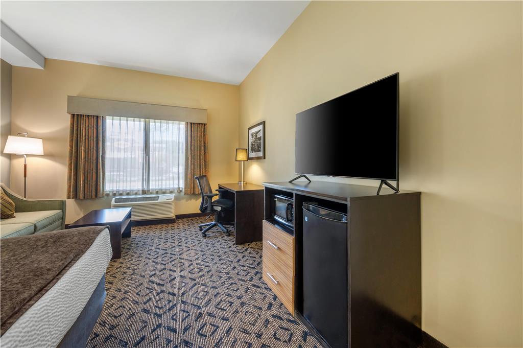 Фото Best Western Plus College Park Hotel