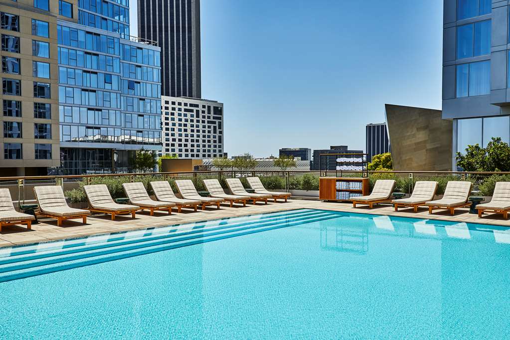 Фото Conrad Los Angeles