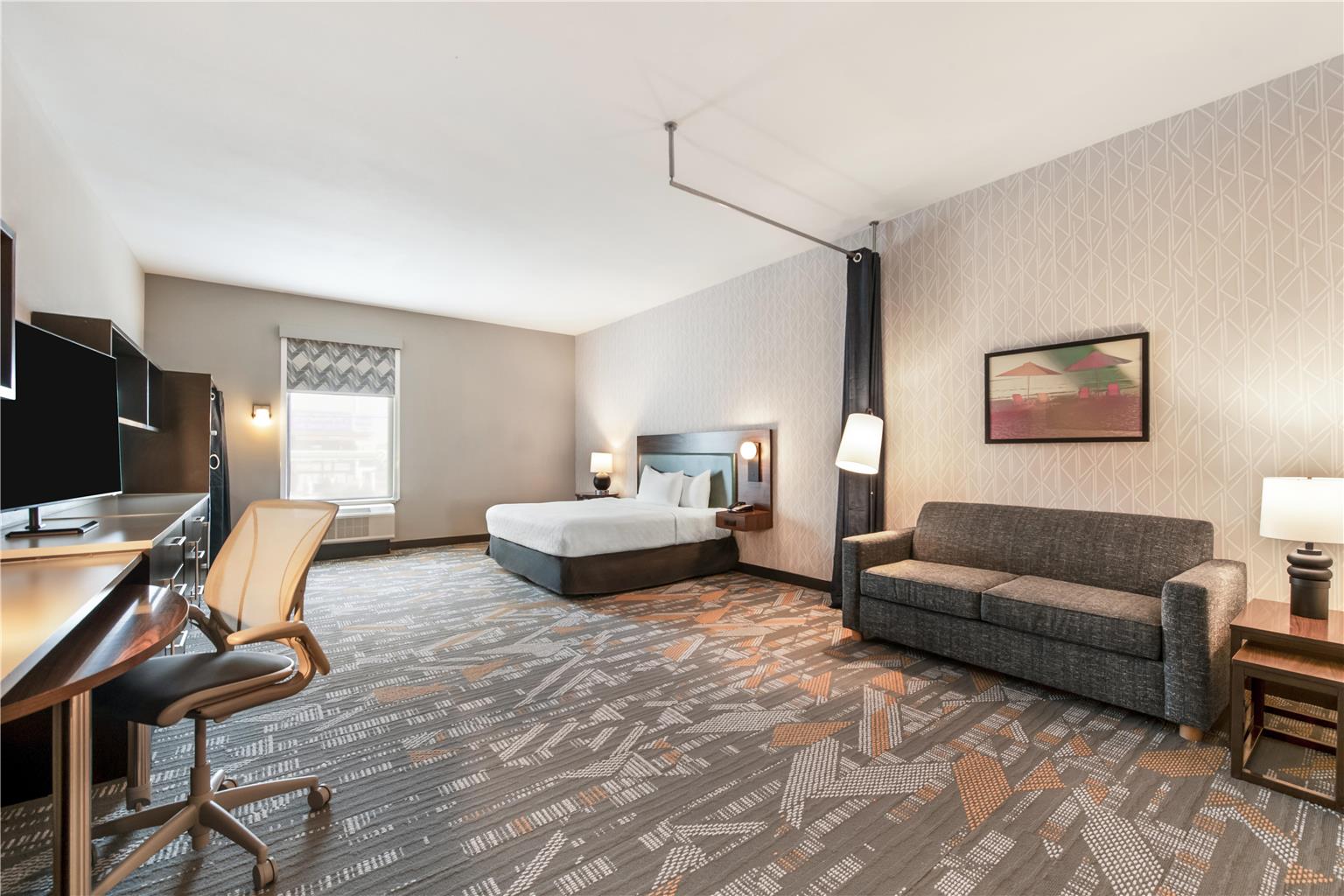 Фото Home2 Suites by Hilton Pensacola I-10 at North Davis Hwy