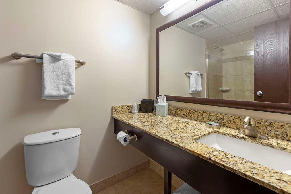 Фото Best Western Pembroke Inn & Conference Centre