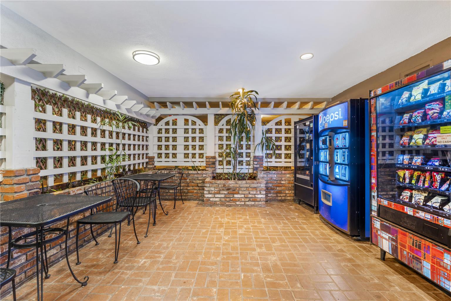 Фото Best Western Plus Carriage Inn