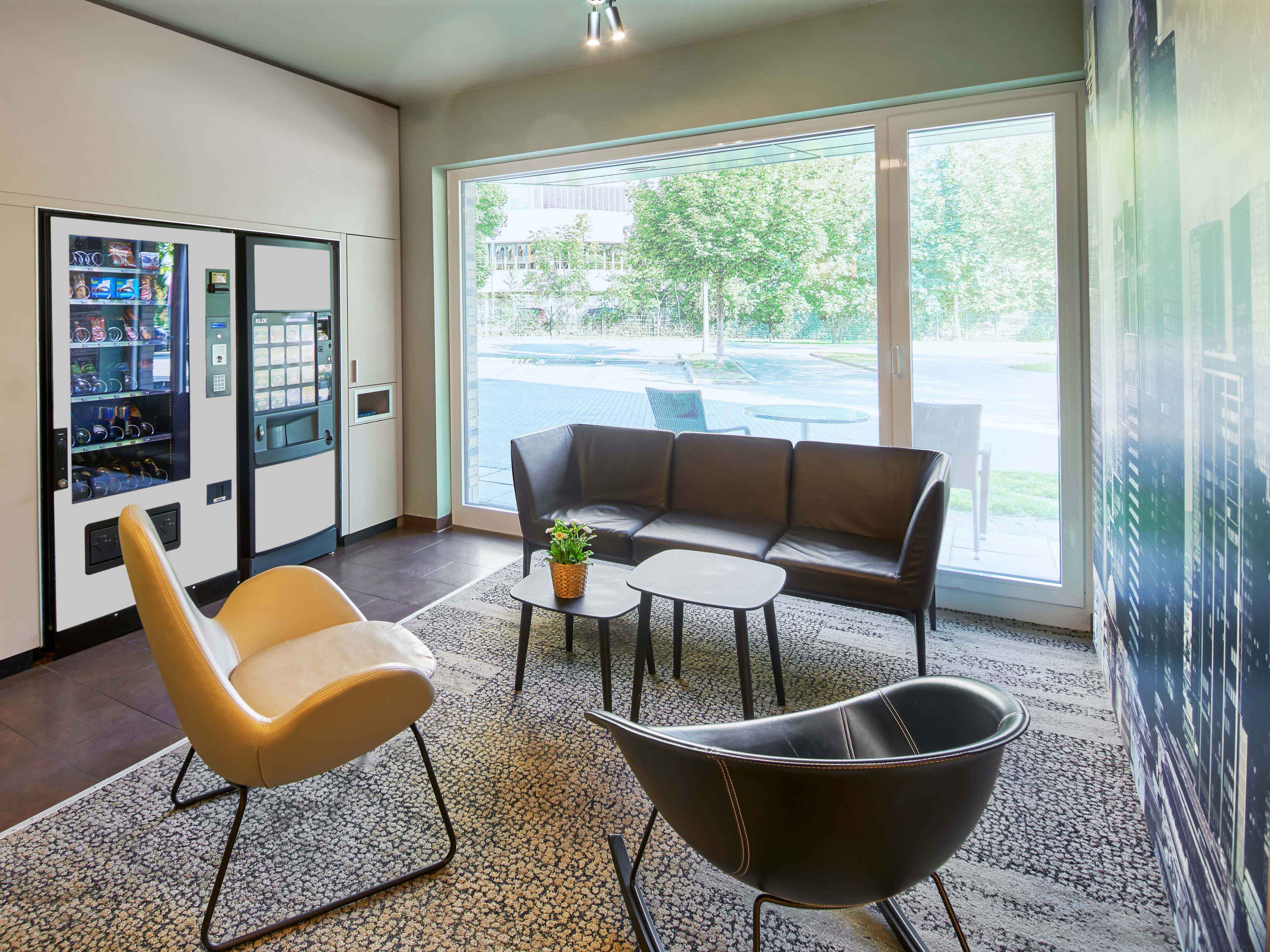 Фото B&b Hotel Frankfurt West