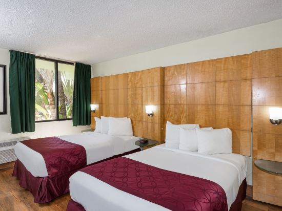 Фото Ocean Reef Hotel