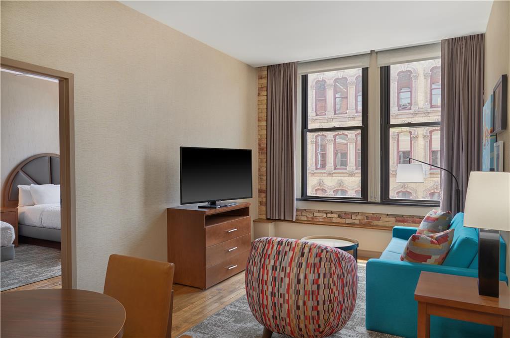 Фото Homewood Suites by Hilton Grand Rapids Downtown