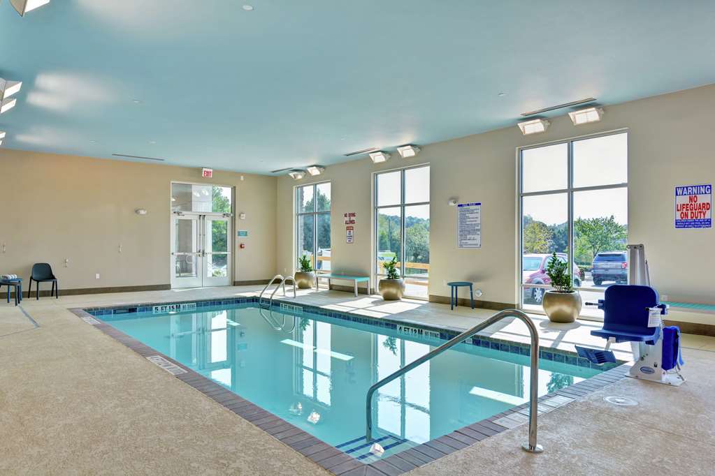 Фото Home2 Suites by Hilton Charlotte Piper Glen