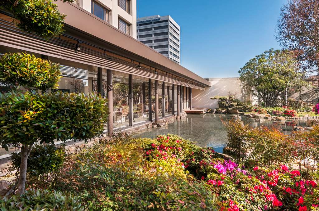 Фото DoubleTree by Hilton Hotel Los Angeles Downtown