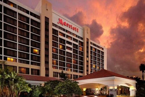 Гостиница Palm Beach Gardens Marriott в Джуно Бич
