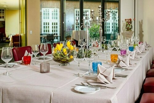 Гостиница Hotel am Stadtpark в Лангенфельде