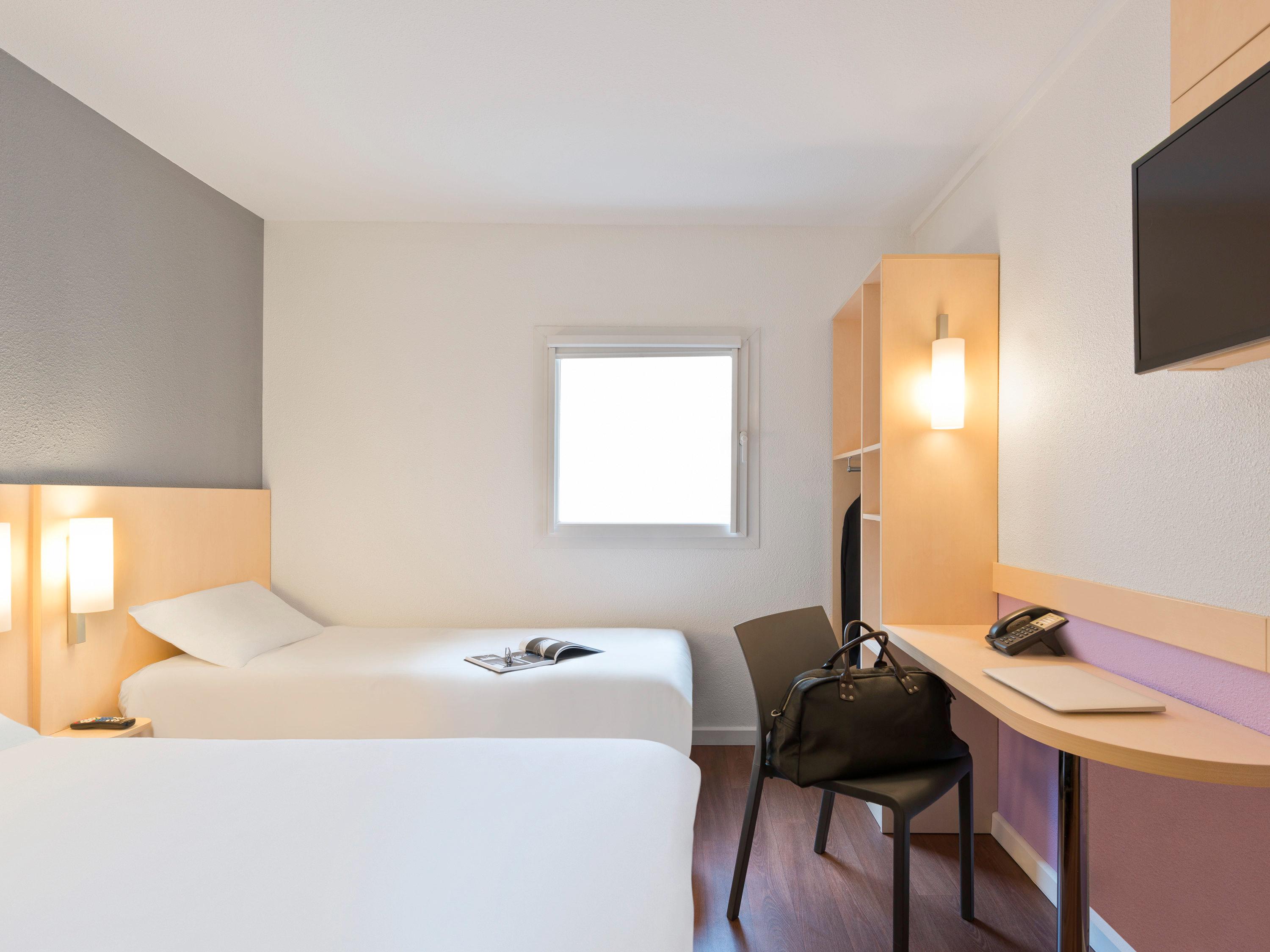 Фото Ibis budget Cannes Centre Ville