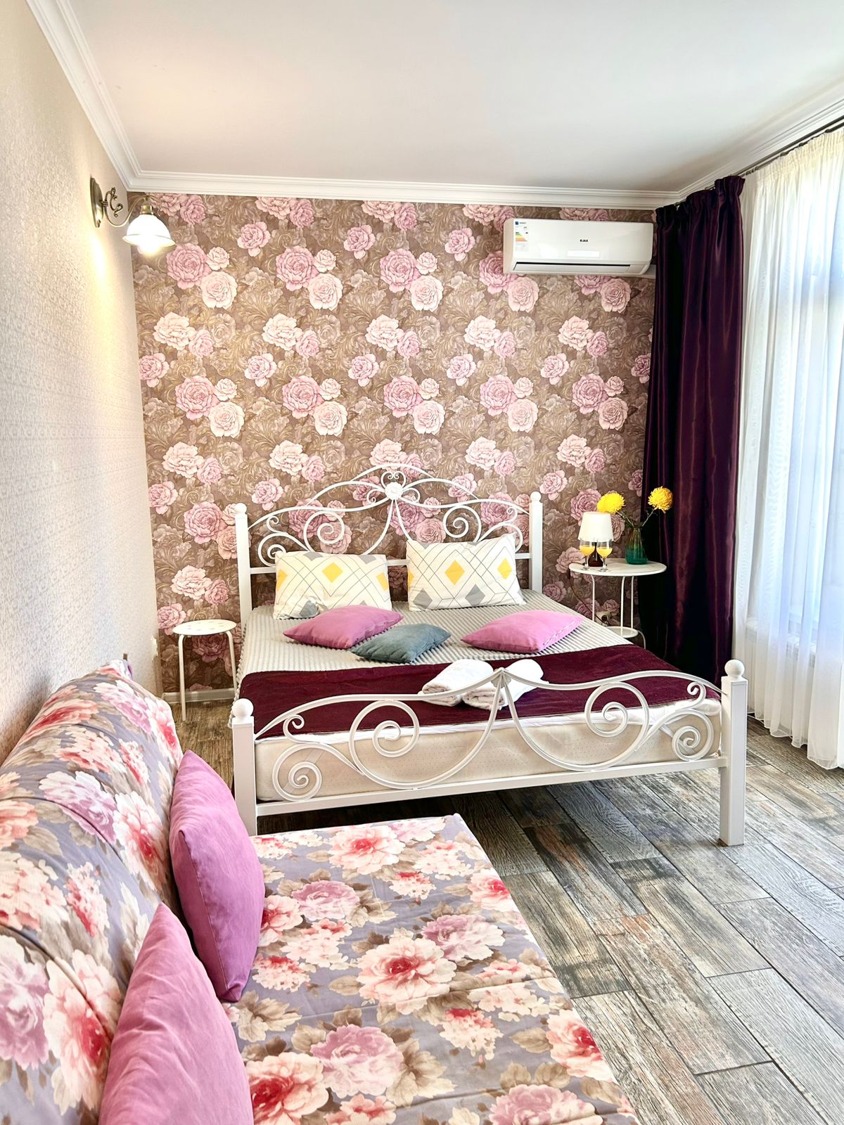 Фото Санни Хаус