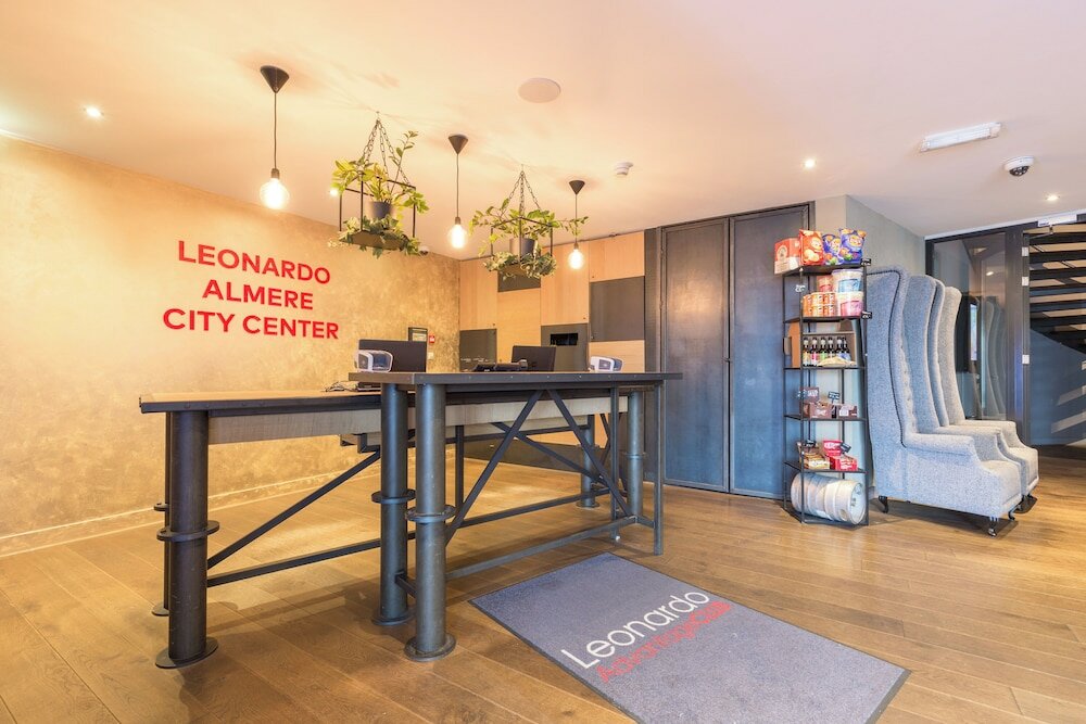 Фото Leonardo Hotel Almere City Center