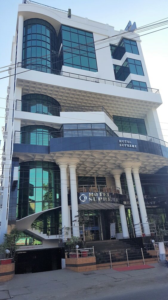 Фото Hotel Supreme