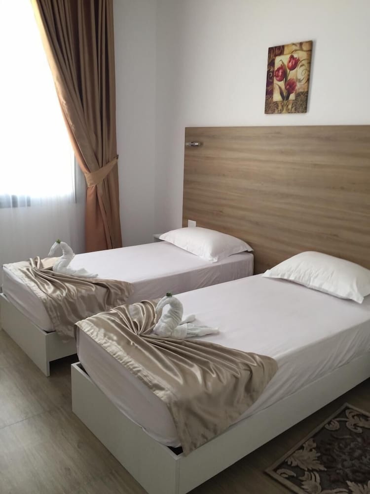 Фото Hôtel Al Baraka