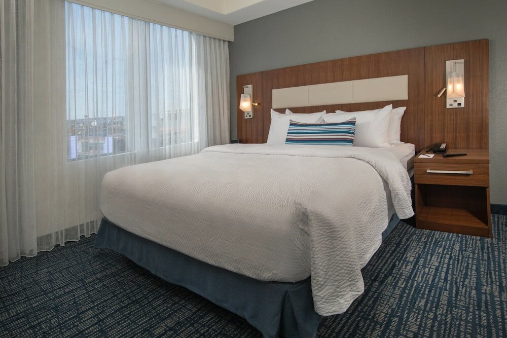 Фото Residence Inn by Marriott Baltimore at The Johns Hopkins Medical Campus