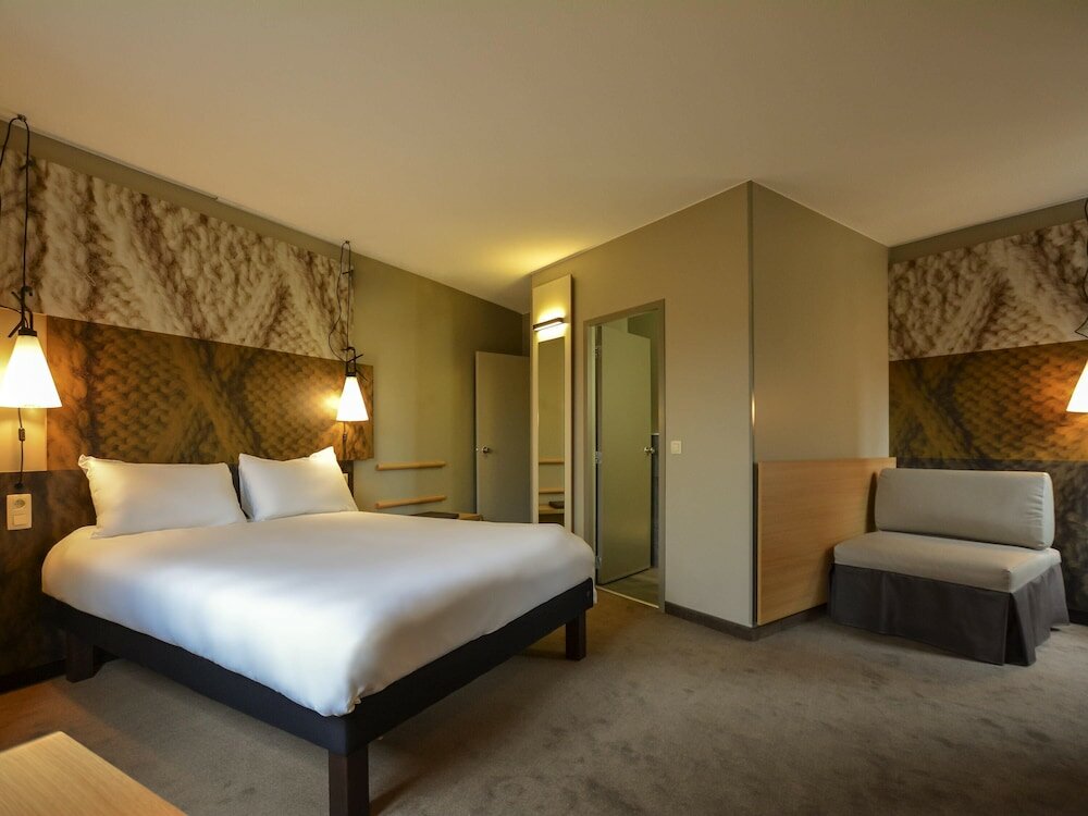 Фото Ibis Gent Centrum St-Baafs Kathedraal