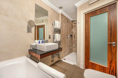 Гостиница Rocpool Reserve Hotel & Restaurant в Инвернессе