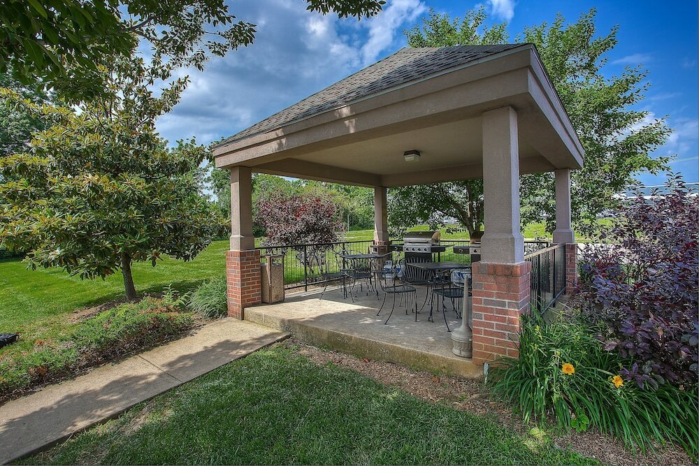 Фото Candlewood Suites Louisville Airport, an Ihg Hotel