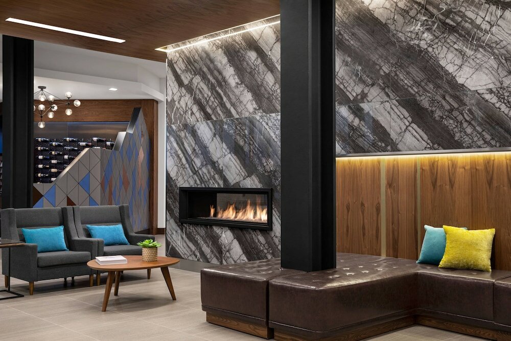 Фото Delta Hotels by Marriott Thunder Bay