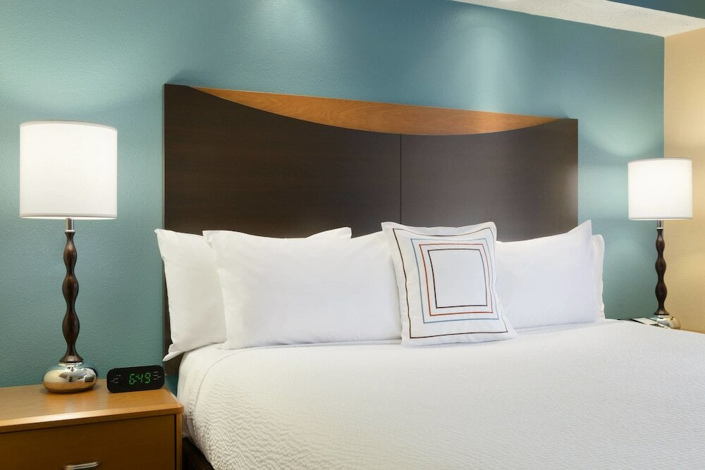 Фото Fairfield Inn & Suites Dallas Plano