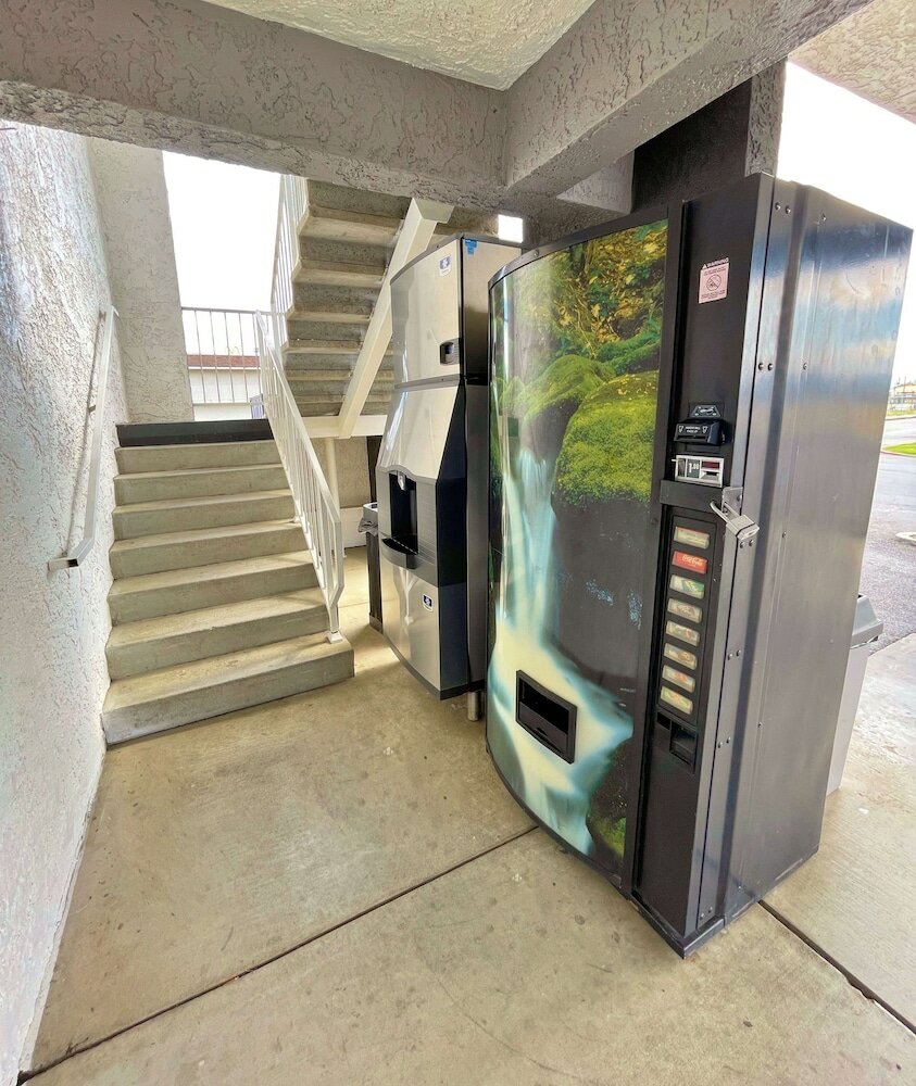 Фото SureStay Hotel by Best Western Williams