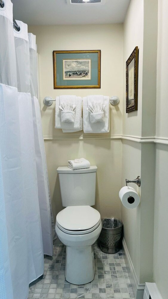 Фото Americas Cup Inn