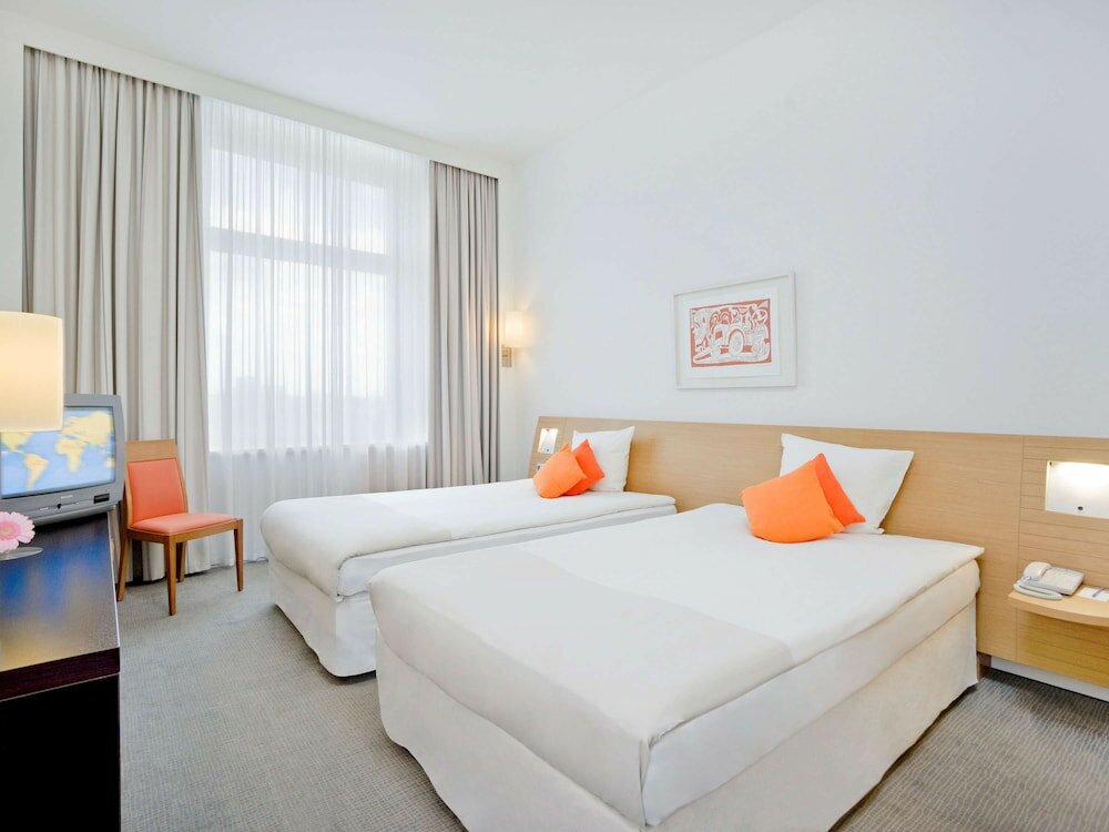 Фото Novotel Vilnius Centre