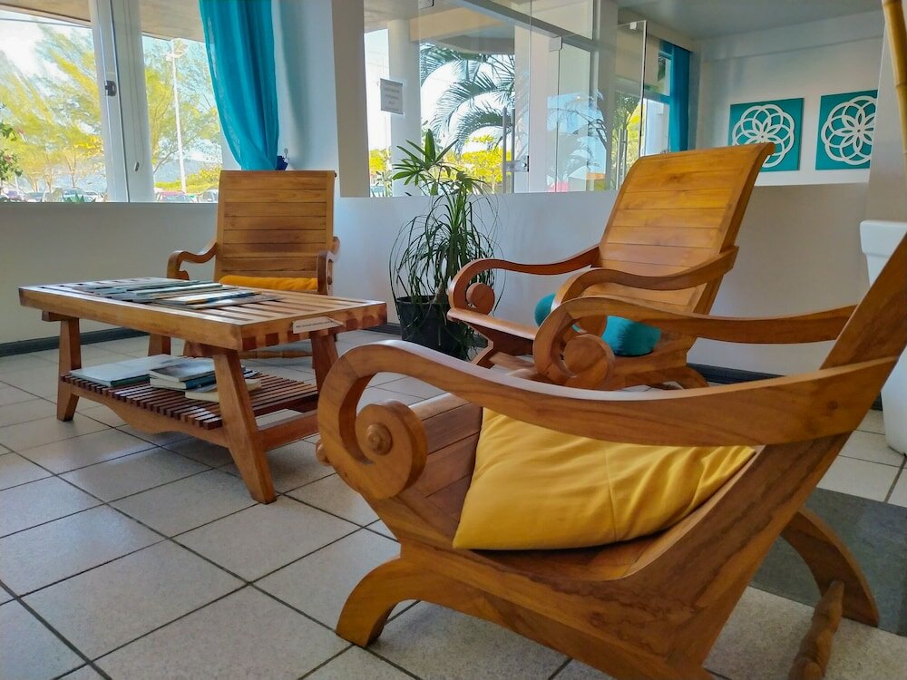 Фото Joaquina Beach Hotel