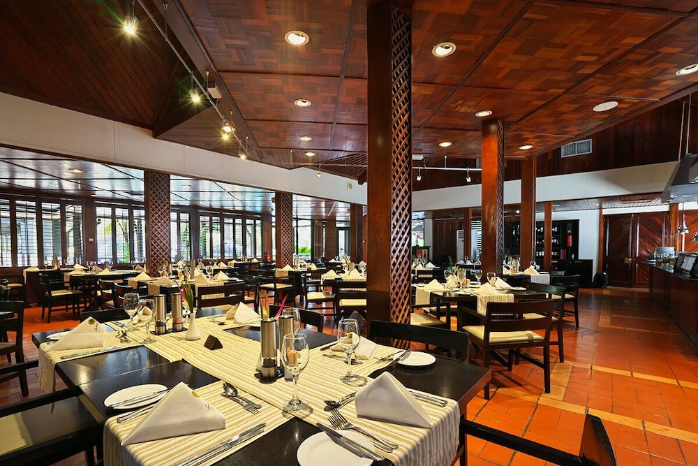 Фото Labadi Beach Hotel