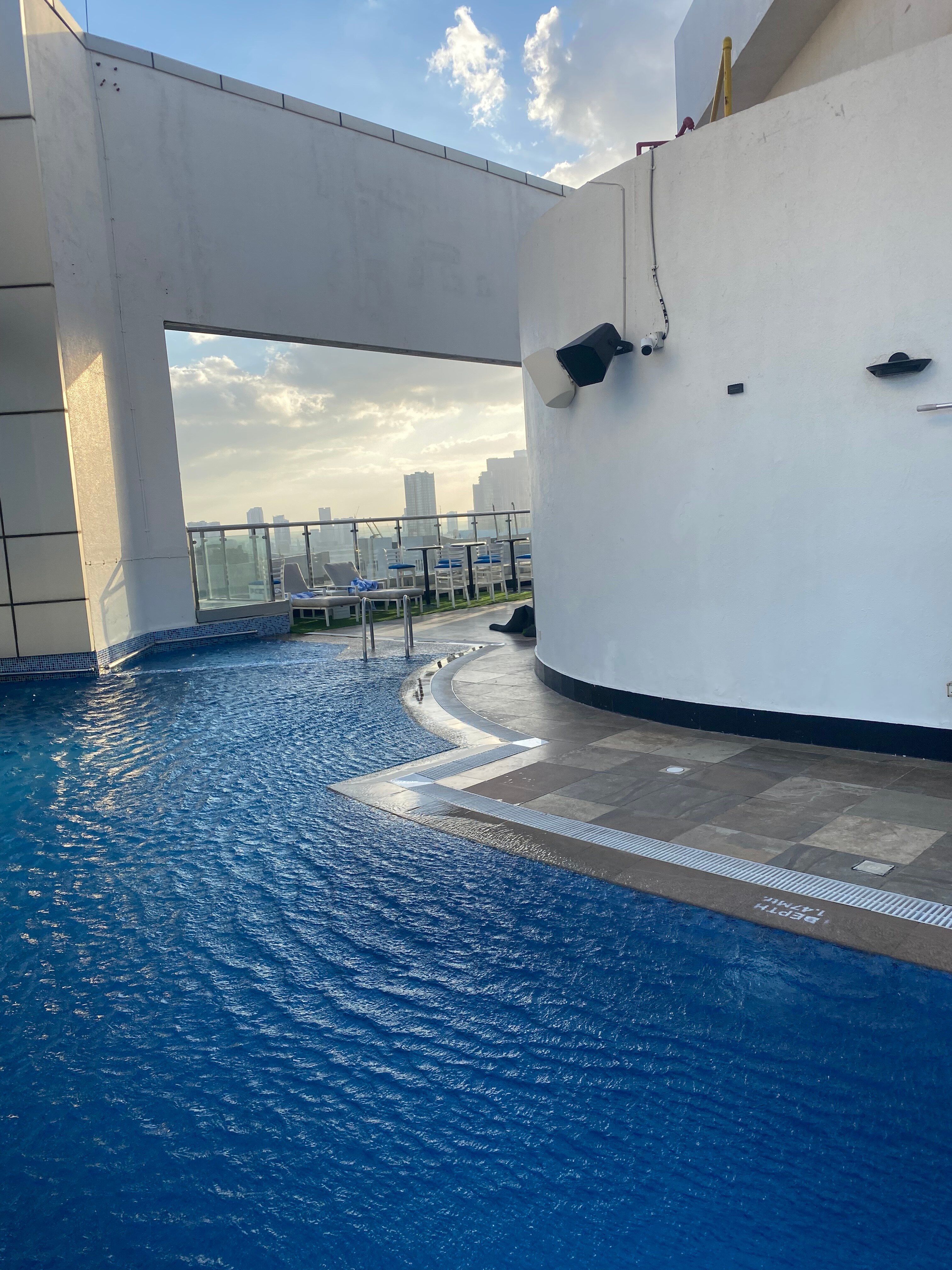 Фото Ramada by Wyndham Abu Dhabi Corniche