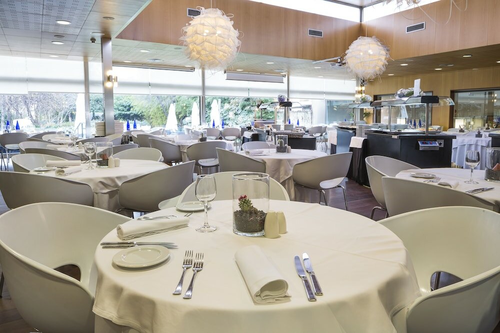 Фото Voco Madrid – Retiro