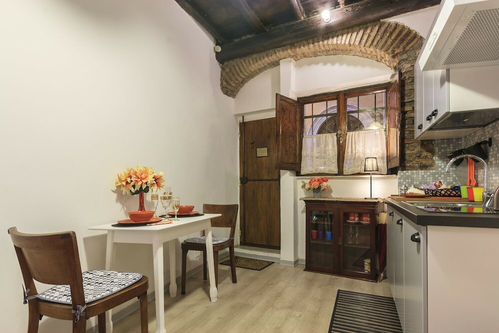 Фото Гостевой Дом B&b Ventisei Scalini a Trastevere
