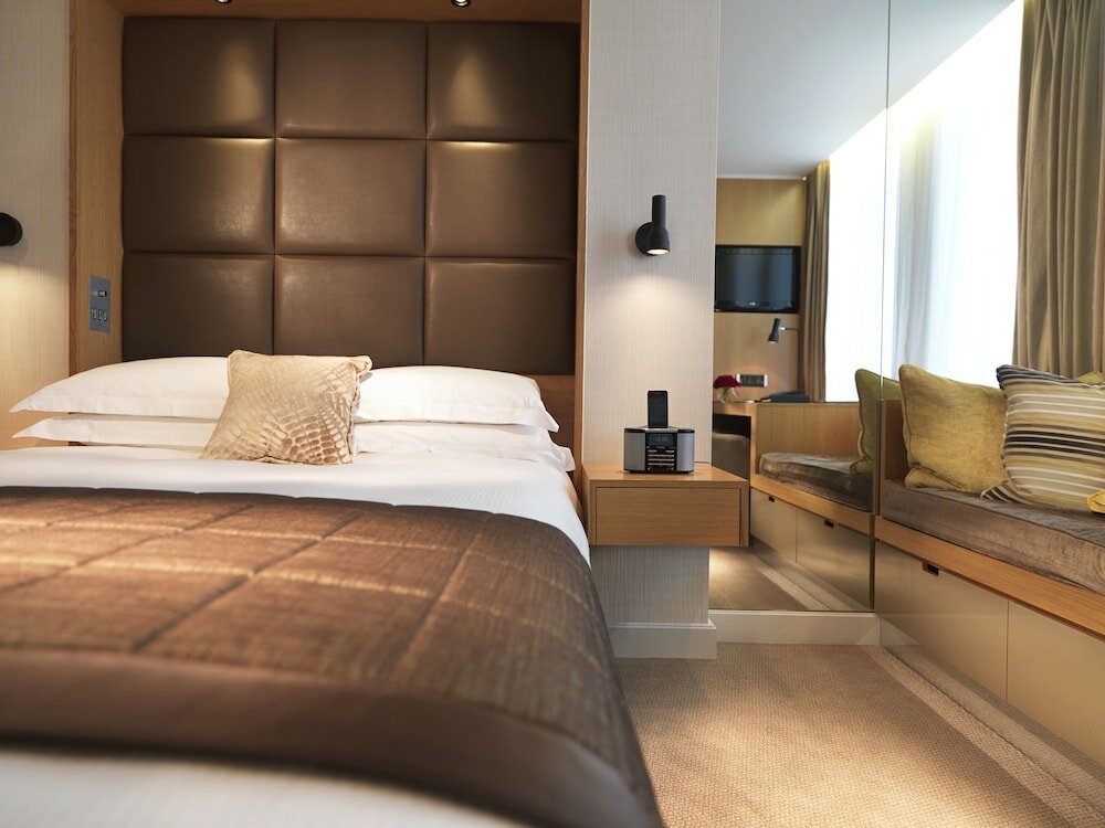 Фото Royal Garden Hotel